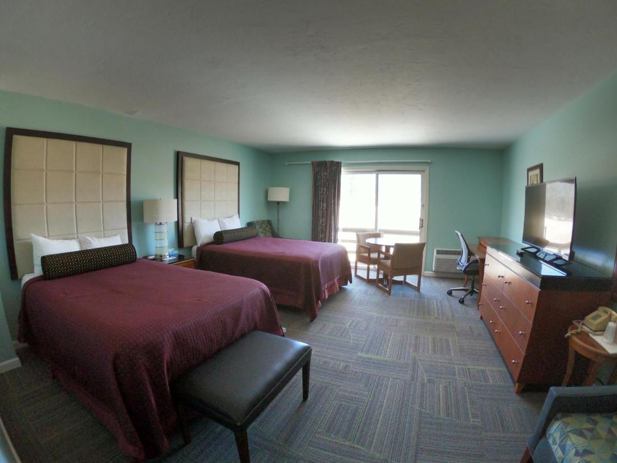 Copper Lantern Motor Lodge West Brookfield Экстерьер фото