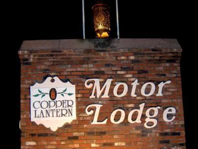Copper Lantern Motor Lodge West Brookfield Экстерьер фото